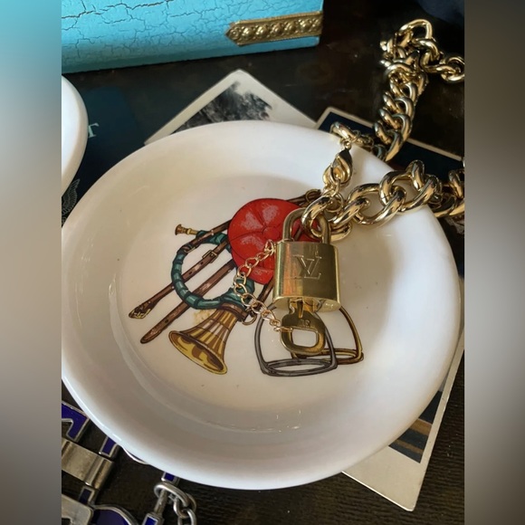 RARE GUCCI Equestrian Bone China Trinket Dishes Plates Designer Hone Decor GG - Picture 4 of 10